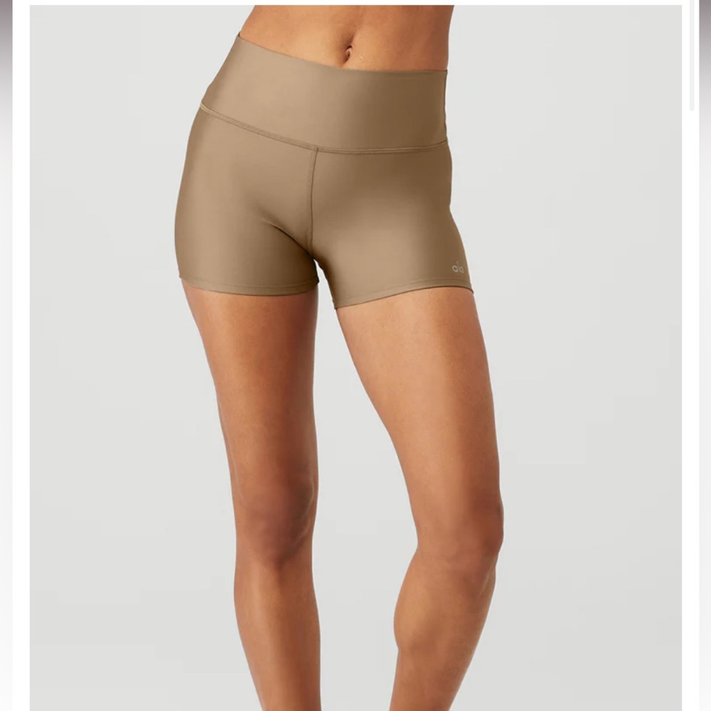 ALO 3" High-Waist Airlift Short in gravel color Sz xs